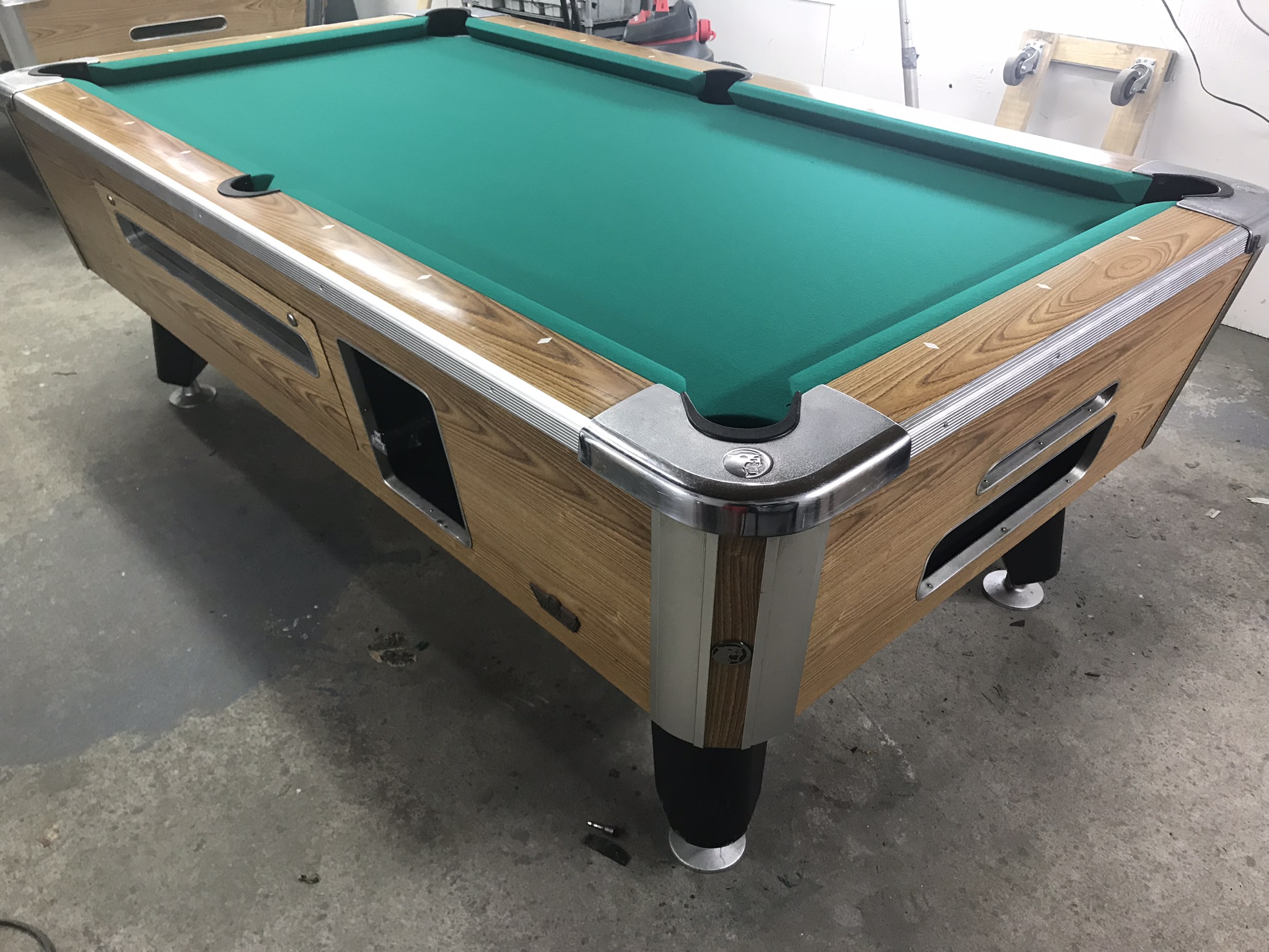 50 x 100 pool table