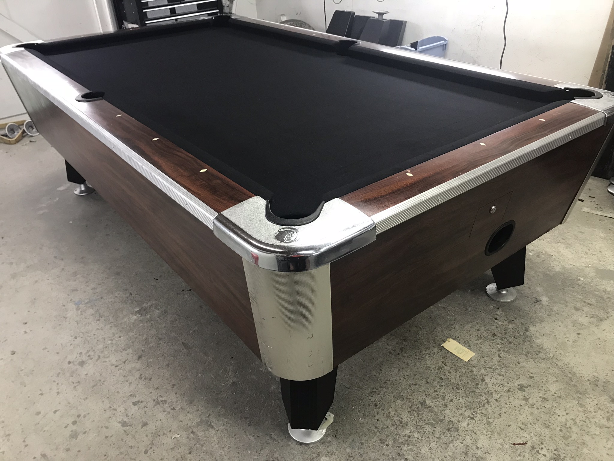Coin Operated Bar Pool Table