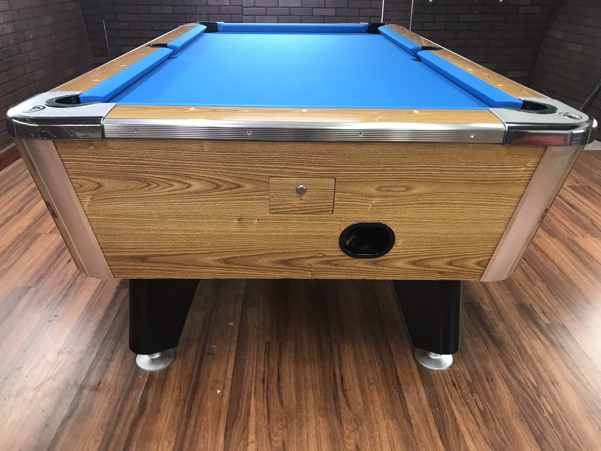 hand held pool table