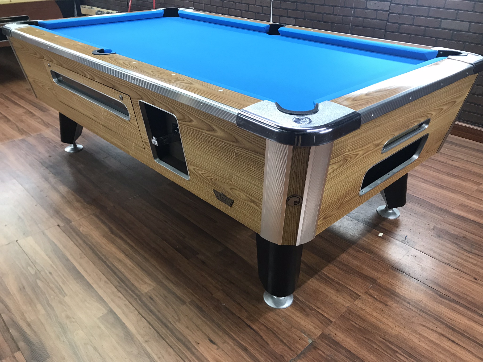 Used coin operated pool table Table 102318B Used Coin Operated Bar Pool Tables