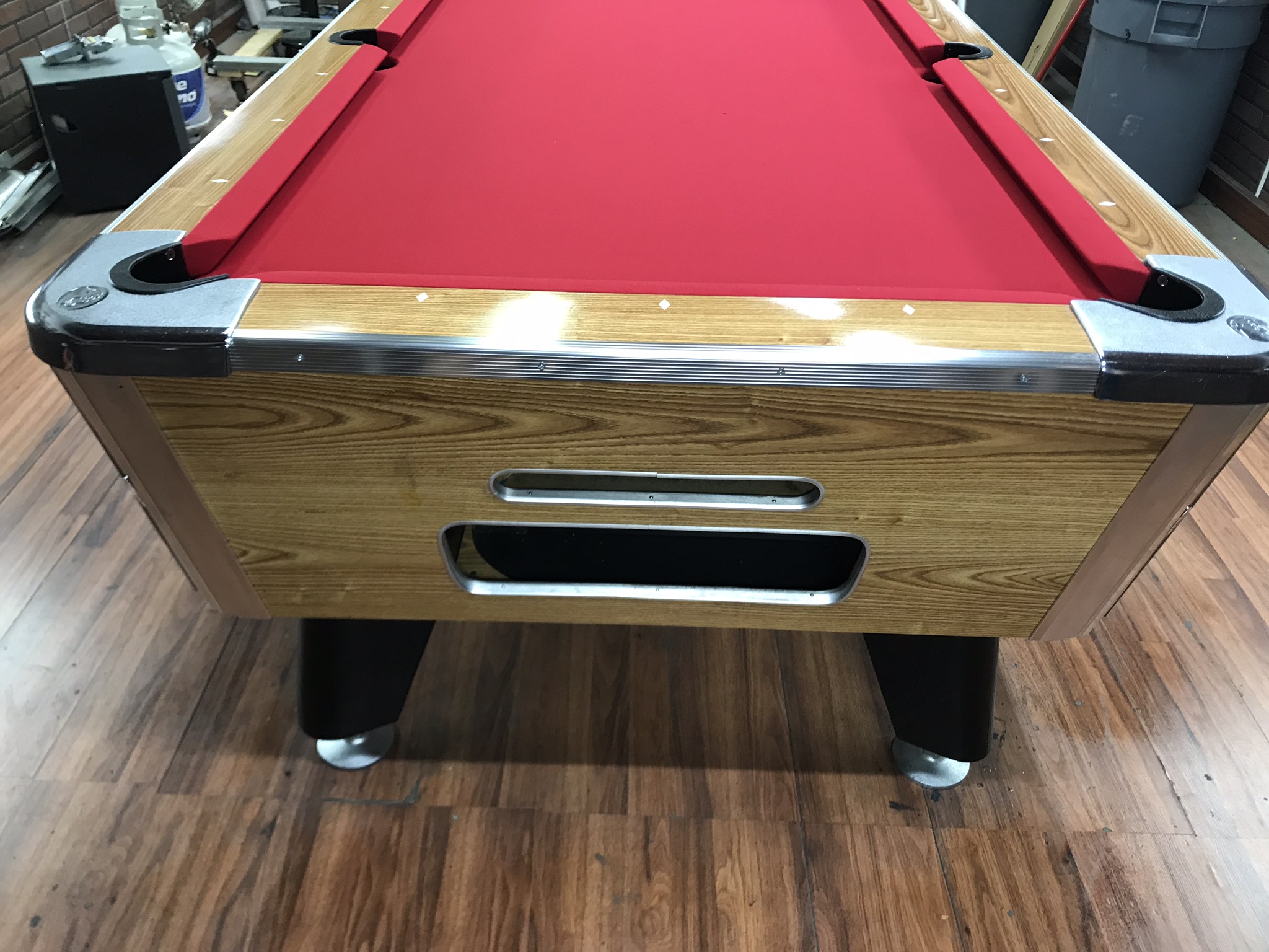 Used coin operated pool table Table 013119 Used Coin Operated Bar